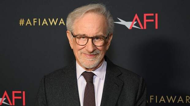 Стивен Спилберг получил премию «Грэмми» за лучший музыкальный фильм