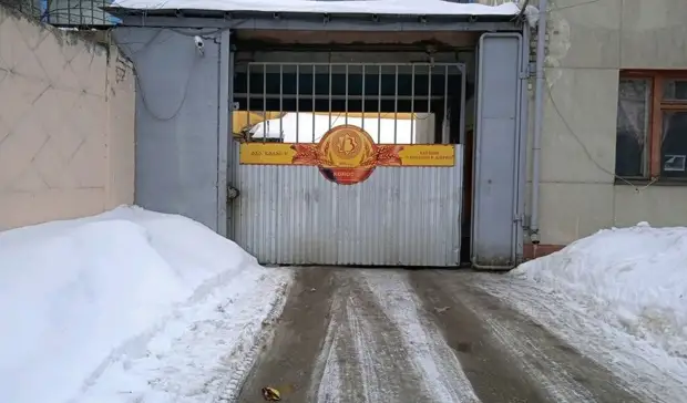 Сотрудников нижегородского хлебозавода оставили «без хлеба» и кормят «завтраками»