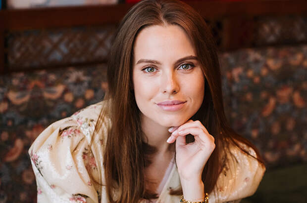 Дарья Клюкина, Полина Аскери, Ксения Соловьева и другие на парфюмерной презентации в Москве