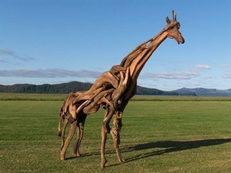 15 удивительных скульптур из дерева, которые вот-вот оживут