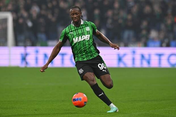 La Gazzetta: «Ювентус» нацелился на полузащитника «Сассуоло» Исмаэля Коне