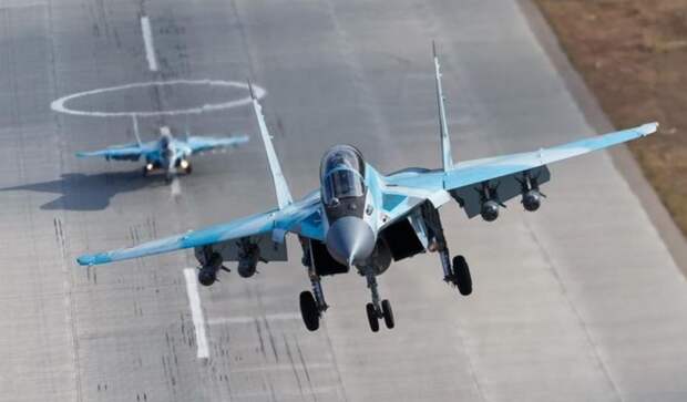 Двойка русских МиГ-31 прогнала воздушного разведчика НАТО над Баренцевым морем