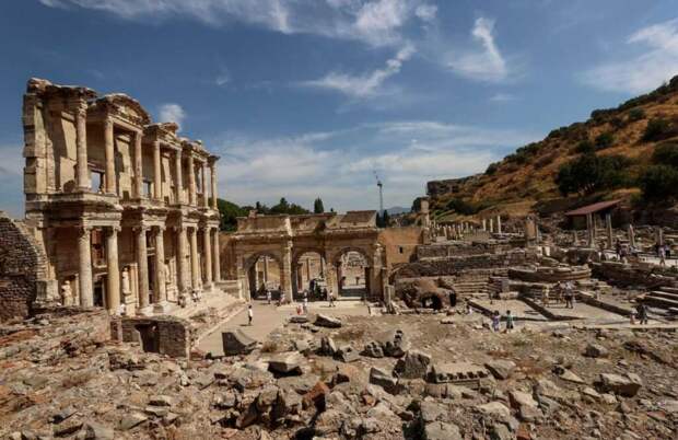 В Турции древний город Эфес хотят снова соединить с морем спустя 2 500 лет