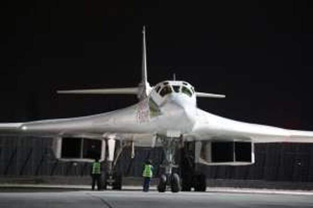 Sohu: маневры российских Ту-160 вблизи Флориды поставили в тупик военных США