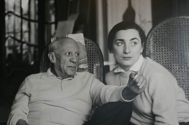 Пабло Пикассо и Жаклин Рок. \ Фото: google.com.