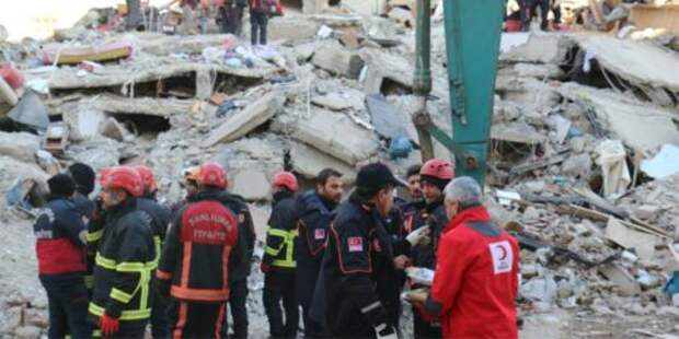 Новое землетрясение зафиксировали в центральной Турции