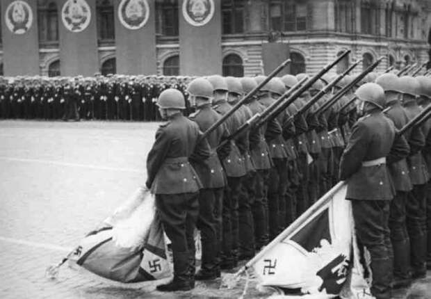 Исраэль ШАМИР: Записки из фашистских окопов — для тех, кто «мечтает о баварском»
