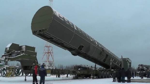 «Никто не остановит Россию»: экс-министр обороны Украины предупредил Европу о мощи армии РФ