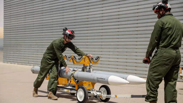 «Безвозмездная помощь – все!»: в бюджете США не заложены средства на поддержку Киева