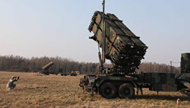 Cистема ПВО Patriot на совместных учениях американских и польских военных Cистема ПВО Patriot на совместных учениях американских и польских военных