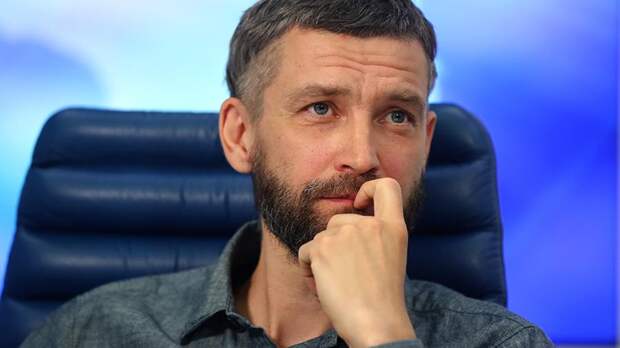 Воры влезли в дом лидера группы Uma2rman