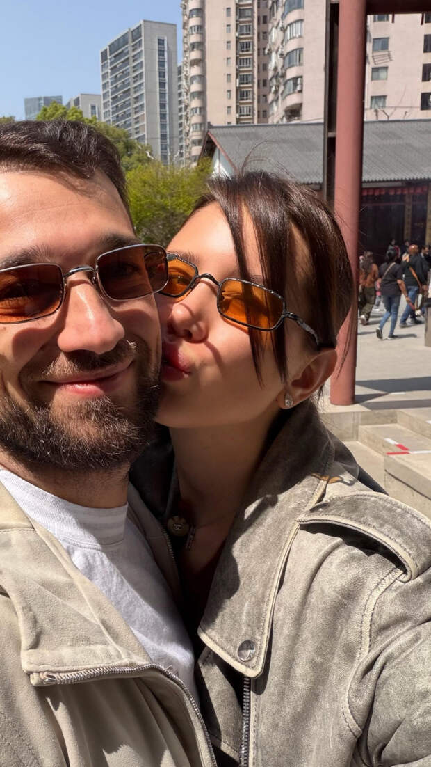 Аврора Киба намекнула на роман с племянником президента Азербайджана, выложив новый снимок в соцсетях