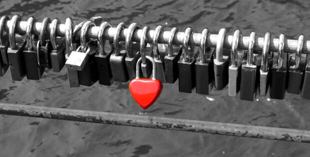 Назвать червя именем бывшего: как креативно отметить День Святого Валентина