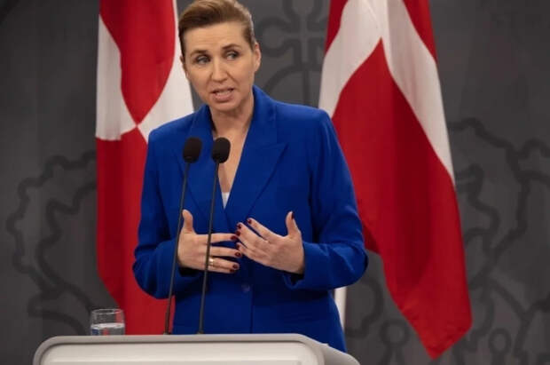 Фредериксен: если США решат аннексировать Гренландию, «всё закончится»