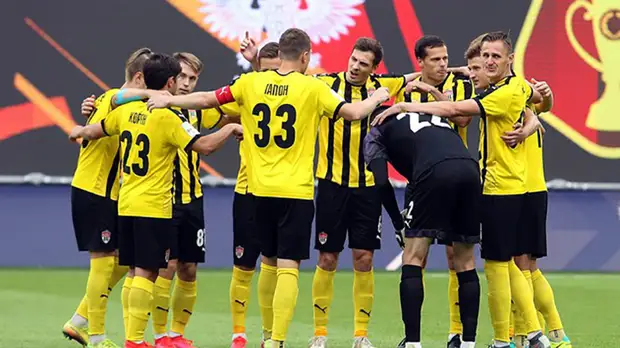 Ледяхов назвал цирком происходящее в «Химках»