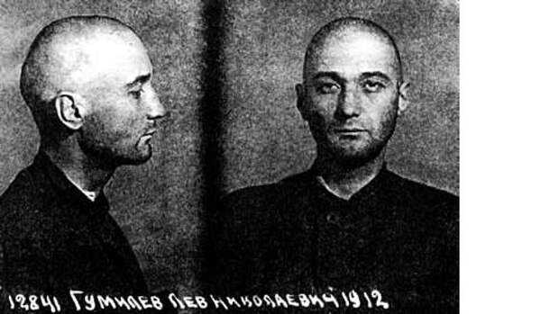 Историк и этнограф Л.Н.Гумилёв во время своего второго заключения, 1949 год. знаменитые люди, неизвестные, фото