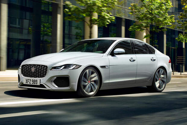 Новый Jaguar XF стоит около 11 млн рублей/ Фото: autoreview.ru