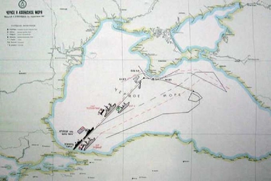 Морской таран Советского сторожевика в борт американского крейсера