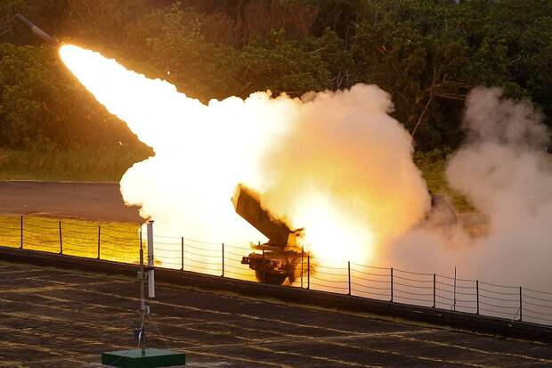 Российские объекты подверглись атакам РСЗО HIMARS и ракеты «Нептун»