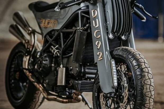 Ducati S4R от голландских кастомайзеров Moto Adonis