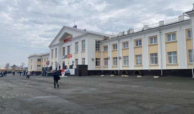 «Чуть не сбил трамвай»: тагильчанин разыскивает спасшую его деда девушку