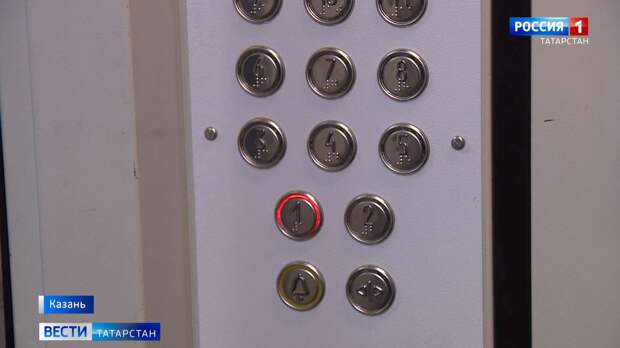 Пешком на 23 этаж: жители казанского ЖК «Сказочный лес» пожаловались на проблемы с лифтом