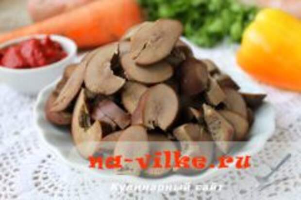 Почки свиные с овощами в мультиварке