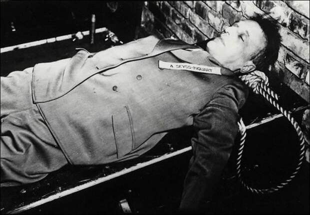70-летие Нюрнберга: Ликбез для любителей фашистских прихвостней 70-летие Нюрнберга: Ликбез для любителей фашистских прихвостней