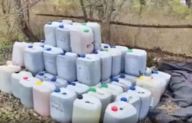 Калужские полицейские ликвидировали нарколабораторию по производству синтетических наркотиков