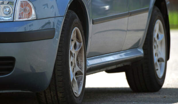 «Театралы» из Владивостока ставили сценки с авто прямо посреди проезжей части