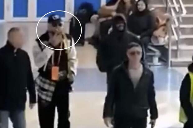 Представитель Киркорова сообщила, что певец оплатит штраф за курение в аэропорту