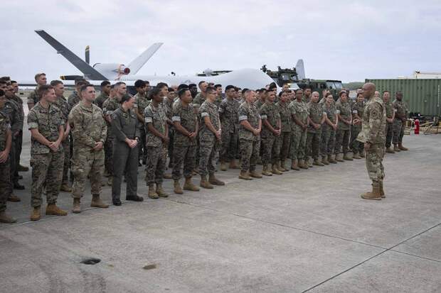 В США сообщили об ускоренной отправке военных на Ближний Восток