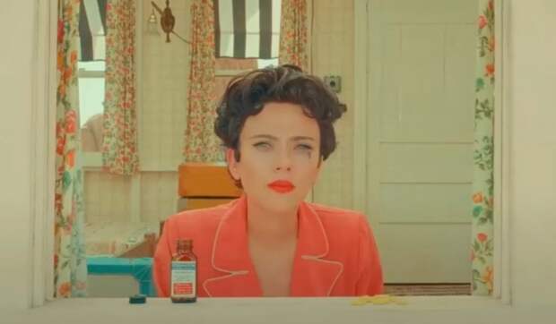 scarlett johansson in wes andersons asteroid city