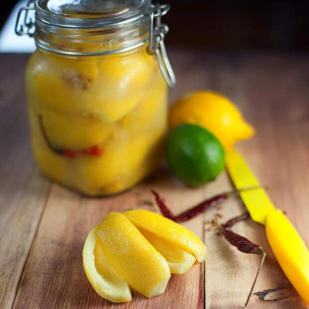Домашние соленые лимоны