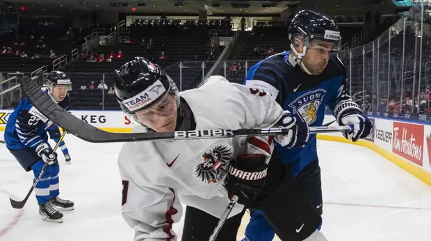 Сборные Австрии и Финляндии повздорили перед стартом матча МЧМ-2022