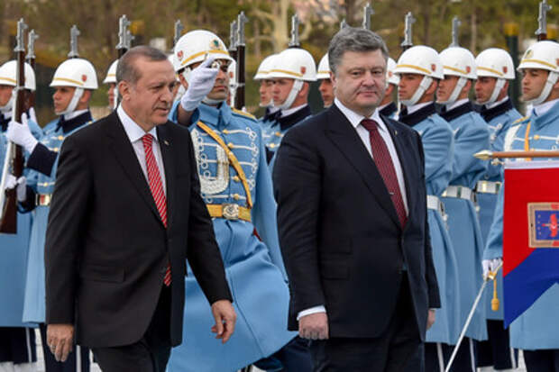 Эрдоган (слева) и Порошенко (справа)