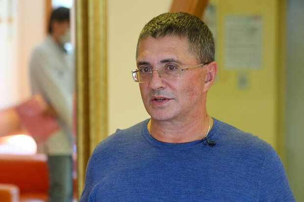 Мясников назвал встречающийся лишь у мужчин признак рака
