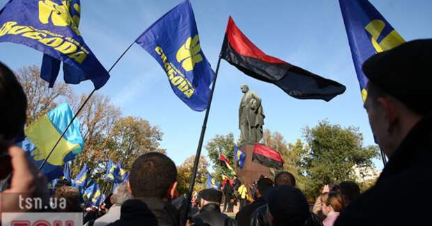 «Будет, как на Украине!» - Попытки приравнять Колчака к Бандере