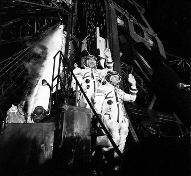 Ровно 50 лет назад Павел Попович «голыми руками» пристыковал «Союз-14» к станции «Салют-3», она же «Алмаз-2»