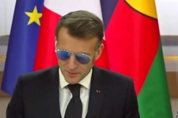 Натянули глаз Макрону: что француз спрятал от всех за темными очками