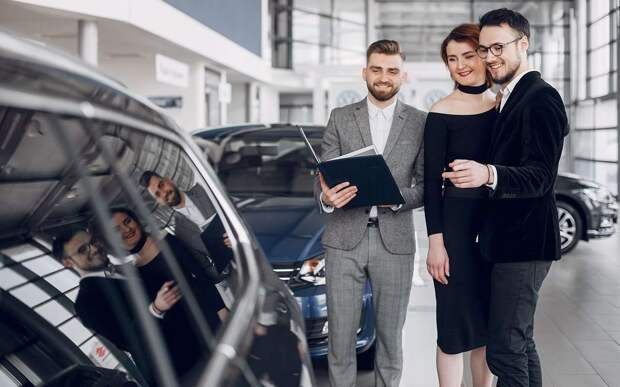 Авторынок РФ в январе: Lada лидирует, в топе сразу две японских марки