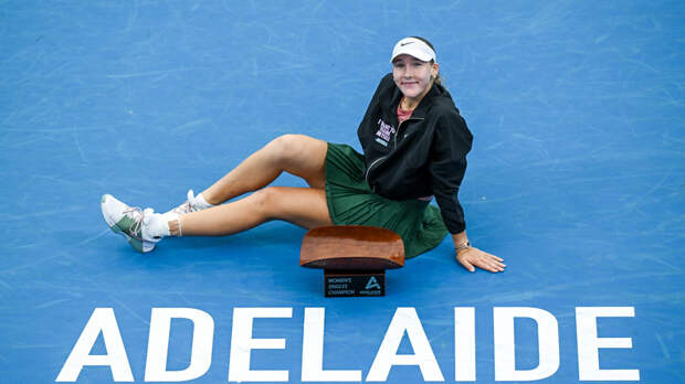 Мирра Андреева победила Викторию Мбоко и стала победительницей турнира в Аделаиде