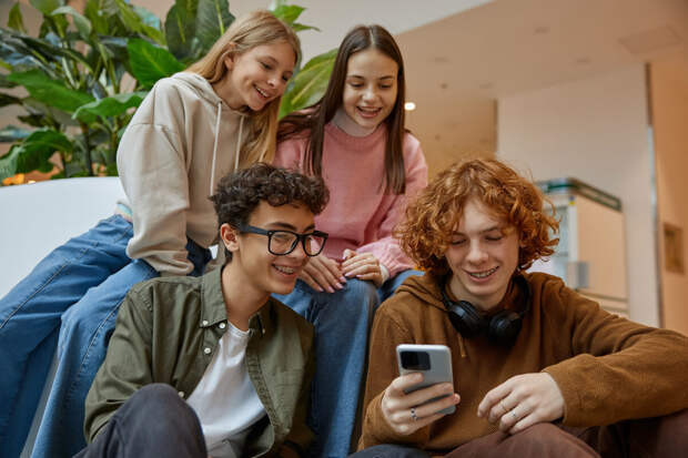 Финансист Трепольский: зумеры воспринимают пенсию как сказки про Деда Мороза