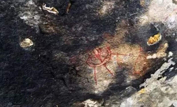 зображения НЛО возрастом 10000 лет поставили ученых в тупик