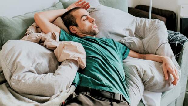 Раскрыта защищающая от деменции поза для сна