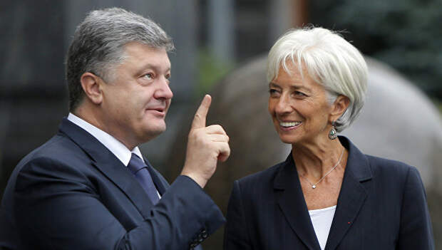 Президент Украины Петр Порошенко и директор-распорядитель МВФ Кристин Лагард. Архивное фото