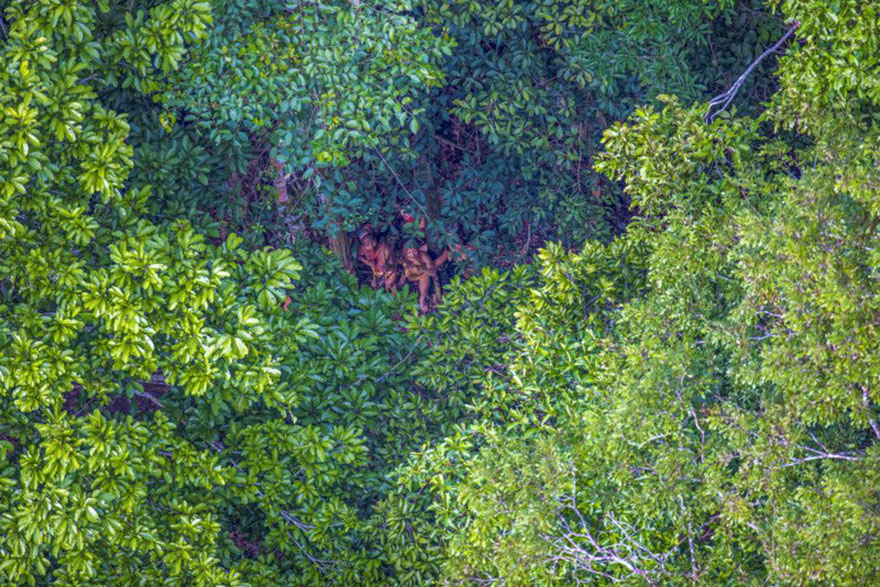 uncontacted-tribe-amazon-photography-ricardo-stuckert-11