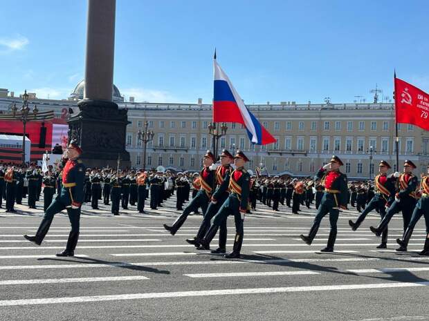 В Петербурге начали праздновать День Победы