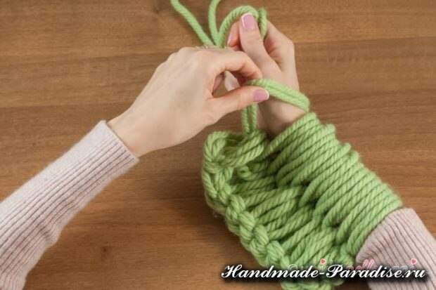 Вязание руками объемного шарфа: мастер-класс 5