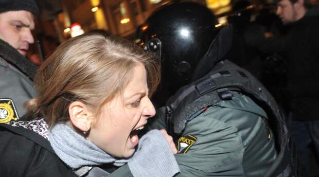 Число задержанных на акции против коррупции в Москве увеличилось до 800